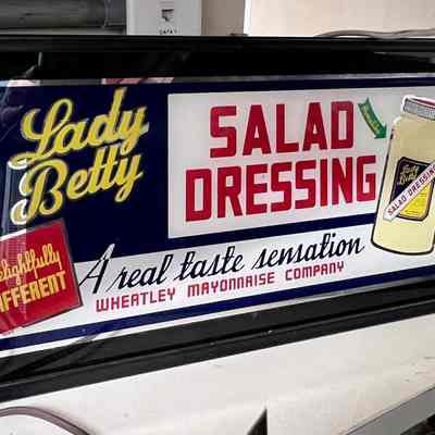 Lady Betty Dressing Illuminated Sign