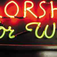          Florsheim Shoes for Women Point-of-Purchase POP Neon Sign picture number 2
   