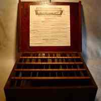 Rawson & Evans Changeable Glass Letter Set