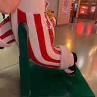          Frisch's Big Boy Statue Sign picture number 6
   