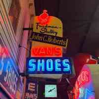          Red Goose Van's Shoes Porcelain Enamel Neon Sign picture number 1
   