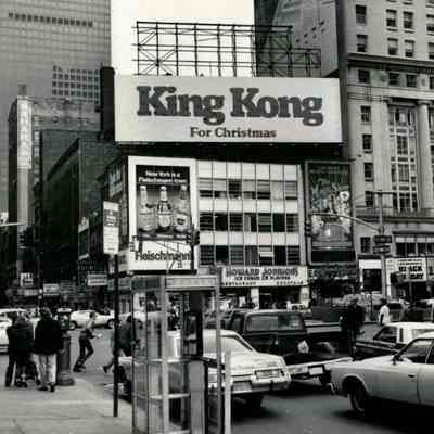 King Kong for Christmas Sign - Photograph Set