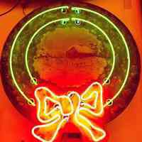 Claude Neon Russell Neon Christmas Wreath
