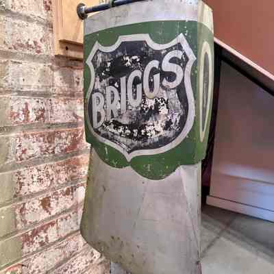 Briggs Ax Head Trade Sign