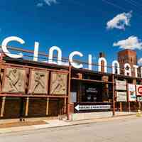 Cincinnati Gardens - Letters Signage