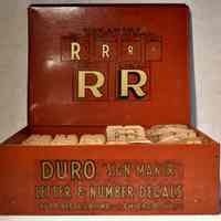          Duro Decal Co. Sign Maker Kit picture number 2
   
