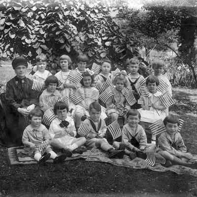 Pole's (Jennie ) Kindergarten