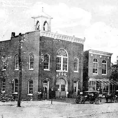 Hampstead - Firemans's Hall, Lippy's Store
