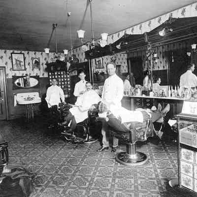 Heltibridle barber shop