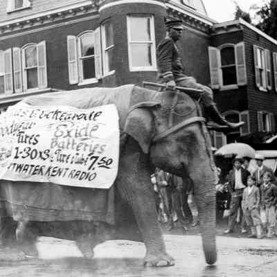 Circus Parade