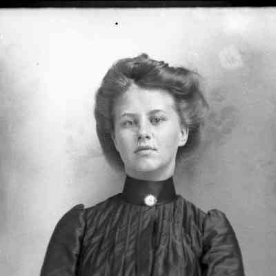 Emma (Erb) Nusbaum