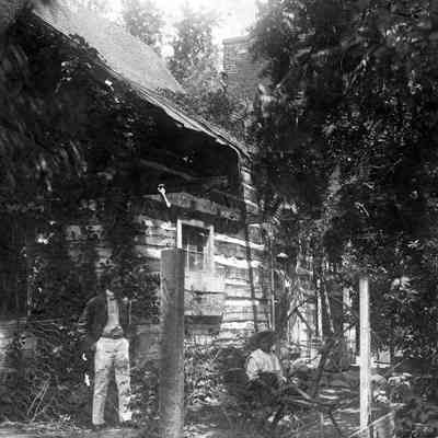 Shellman loom house