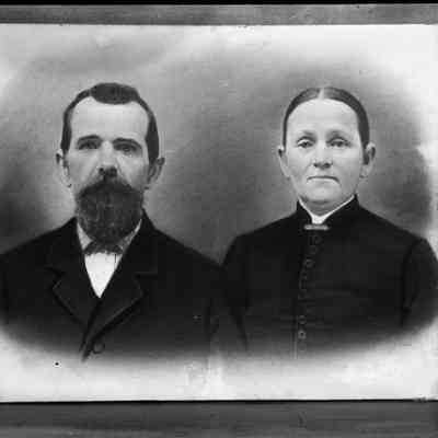 picture of man & woman