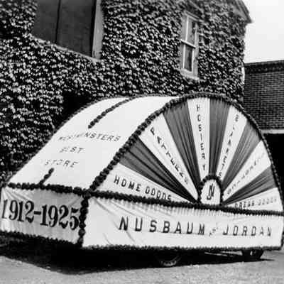 Nusbaum & Jordan parade float