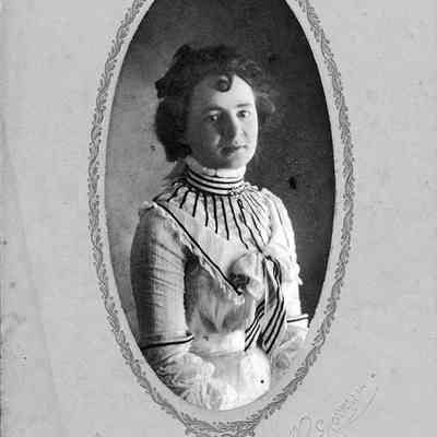 Reindollar, Leatha M.