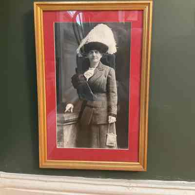 Harner, Annie