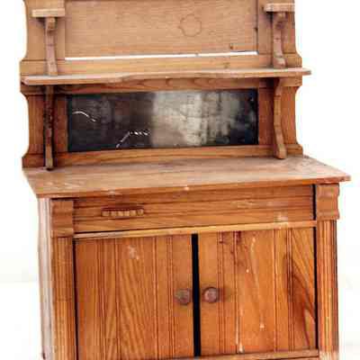 sideboard