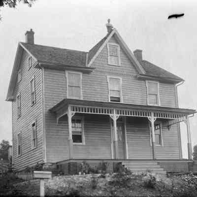 Hollie Helwig's house