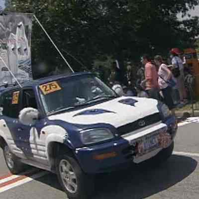 275, Polar Bear Car, Mina Leierwood