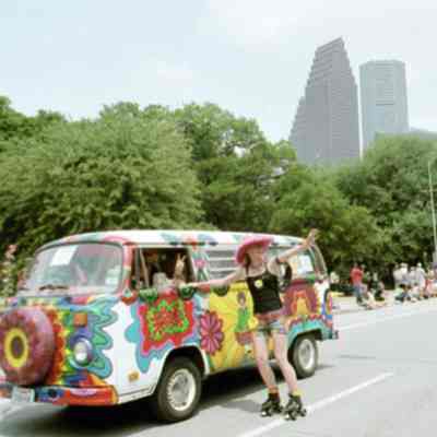 113, Flower Power, Holly Ross
