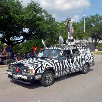 099, Zena, Grandma's Art Car, Jody Gibson