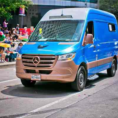 111, Benz B Bus!!, Jill Johnson