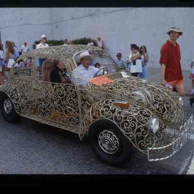 055, Wroght Iron VW, Joe Gomez