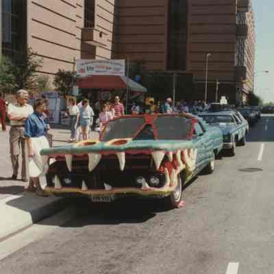 053, Bayou City Gutter Gator, John Wells and Tom and Moira LaFaver