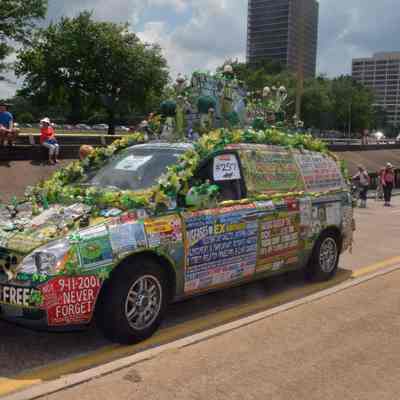 257, Freedom Van, Lynda Farley