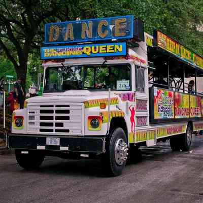275, Dancing Queen, Carnes Parade Krewe