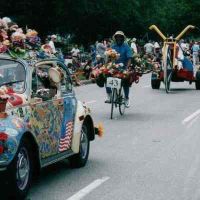043, Flower Man, Cleveland Turner