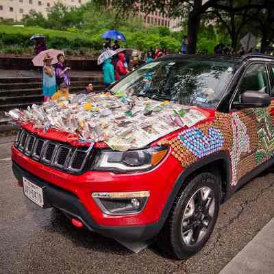 256, Bottle Cap Car, Tina and Tucker Pilgrim