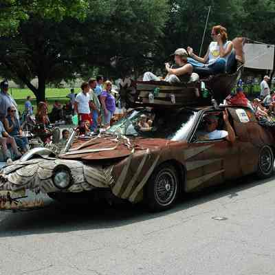252, Pecan Dragon, Greg West