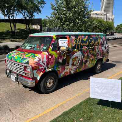 057, Painted Car, Drip Van Pinkle, Hannah Bull,
