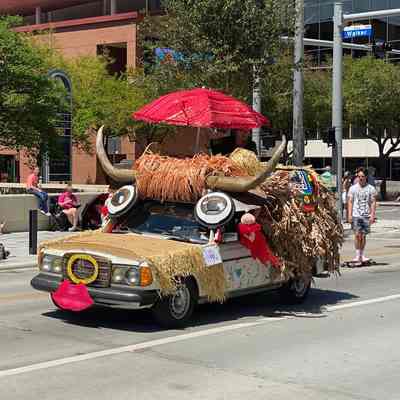 010, The Yakmobile, Yolle Lemberger