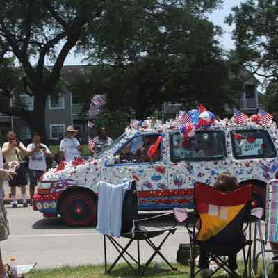 089, God Bless the USA, Tracey Bautista