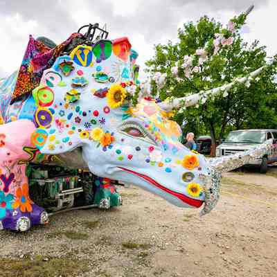 Hippysaurus, Geraldine Waters & Family