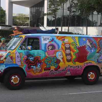 096, Van of a Million Face, Alan Gerson