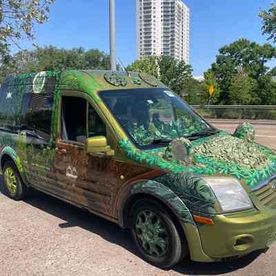 178, Shelley Buschur / Kirk Suddreath, The Green Man Van