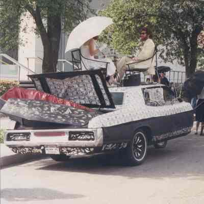 34, Class Car, Mother Dog Studios- (Charlie Startwelle, Brian Owens, Labeth Lammers, John Runnels, Gail Siptak, Lynn Howland)