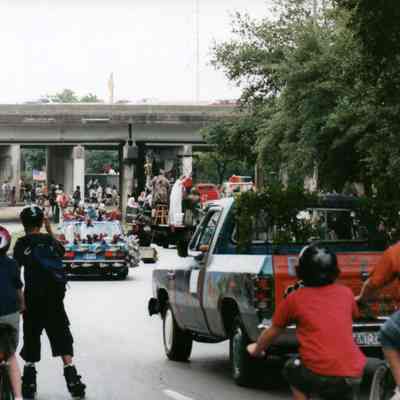 132, Tejascapes, St. John's Middle School Art Car Club & Kim Keany