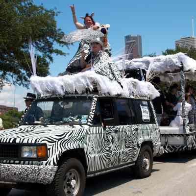 163, Z-Bra Mobile says Everything is better with Bacon, even the ArtCar parade!, Amy Lynch Kolflat