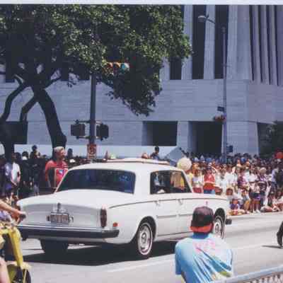 047, In Honour of Jackie O,