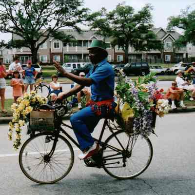 059, Flower Man, Cleveland Turner