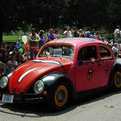 137, MIC LUV BUG, Lois Goodman