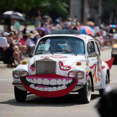 212, Smiley Mobile, Keith Johnson
