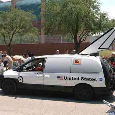 095, ShuttleVan, Bill Viereck