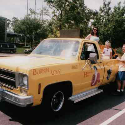 NA, Elvis Sighting, Elaine and William Pelzer