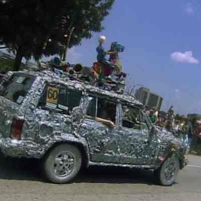 060, Tankgrrl Art Patrol, Rebecca Lowe