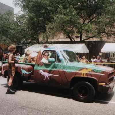 NA, Truck O Sauras, Cathy Betley